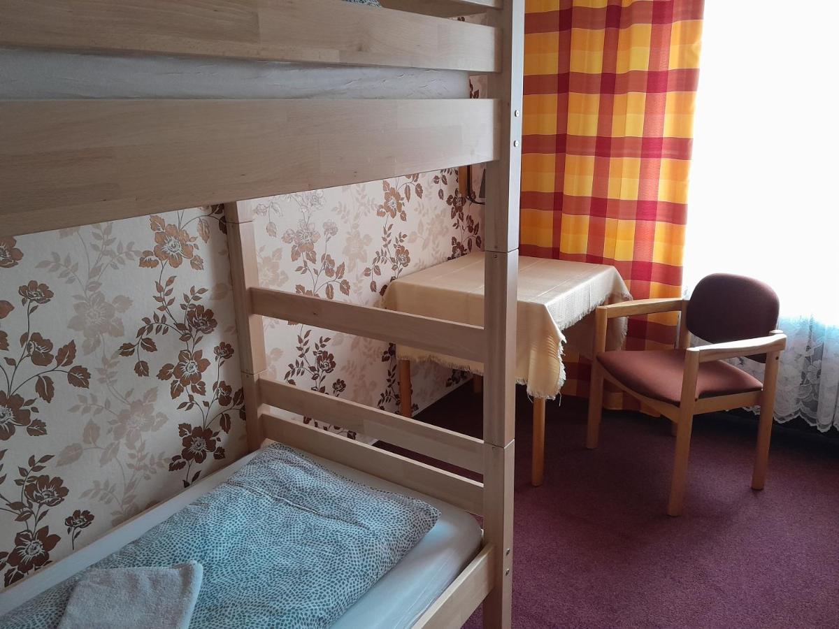 Ostalgie Ferienheim Sorgenfrei Hotel ภายนอก รูปภาพ