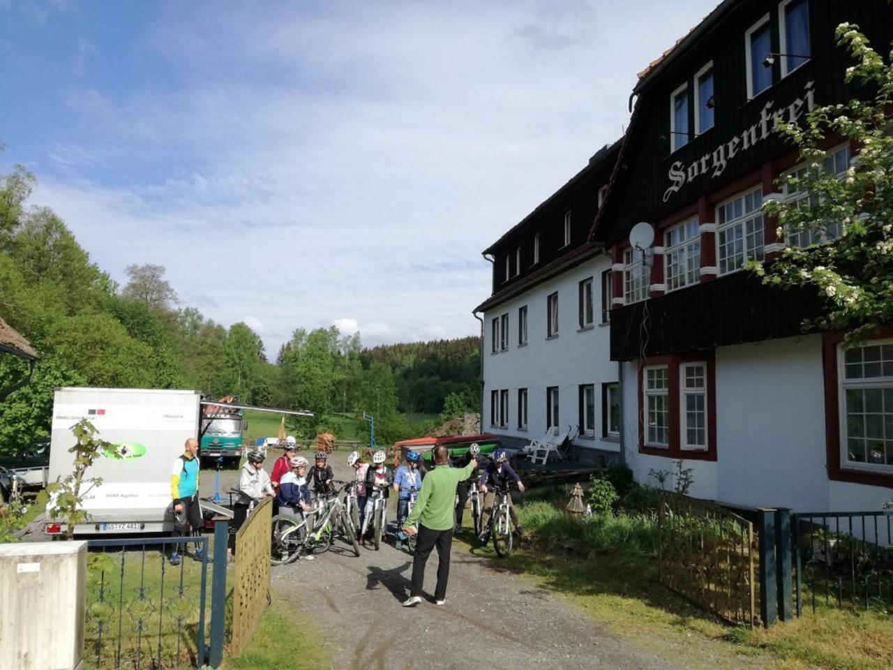 Ostalgie Ferienheim Sorgenfrei Hotel ภายนอก รูปภาพ
